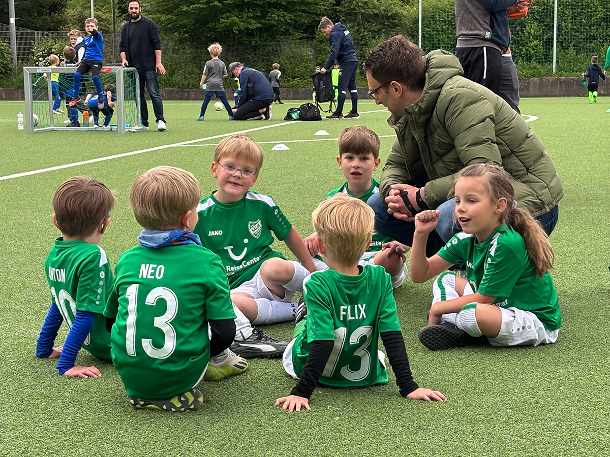 Bambini-Vorgebirgsligam2024/25 Teambesprechung